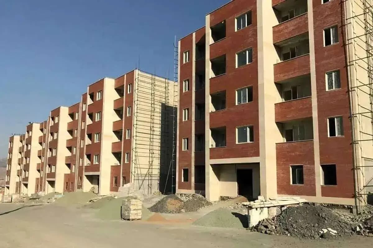 صف ۶.۵ میلیون نفری متقاضی مسکن برای دریافت واحد