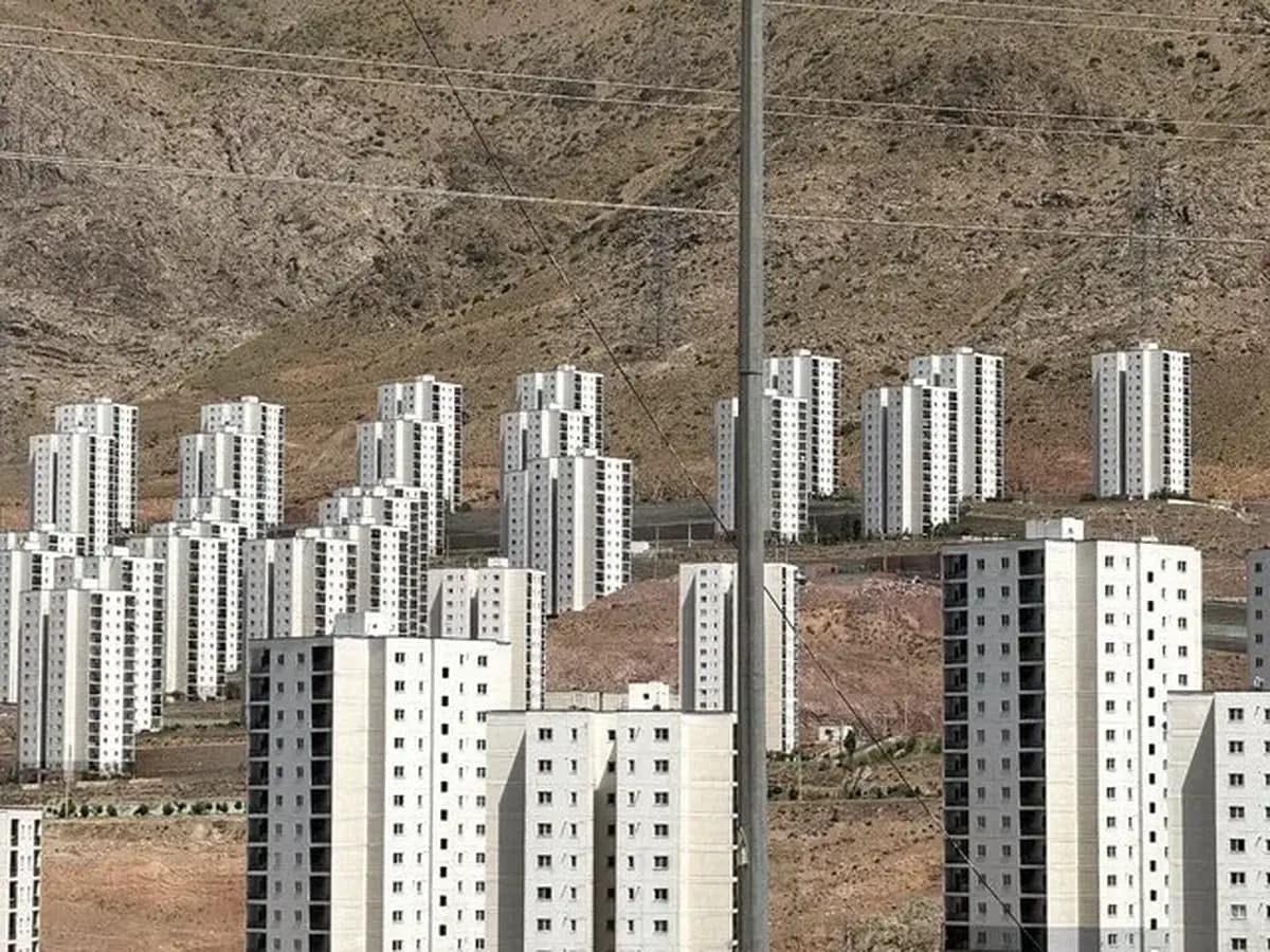 دلایل عدم تمایل به مشارکت در طرح‌هایی مانند مسکن مهر چیست؟