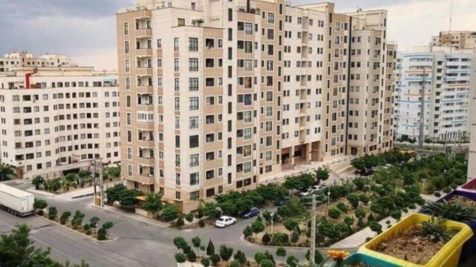 برنامه‌ای برای ساخت مسکن ۲۵ متری وجود دارد؟ / ساخت توسط بخش خصوصی ممنوع نیست